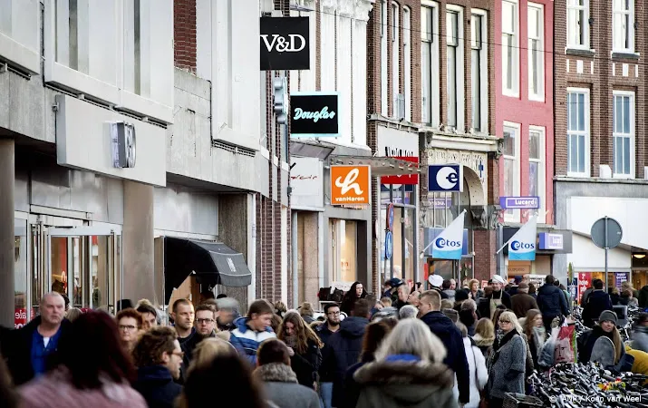 cbs vertrouwen consumenten in economie naar dieptepunt