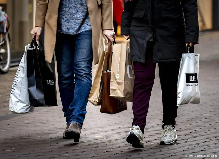 cbs winkelomzet viel in november ruim 5 procent hoger uit