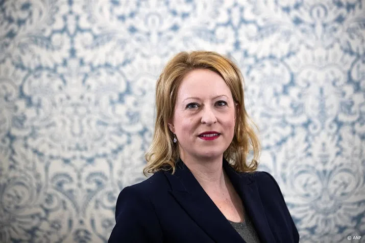 cda europarlementarier de lange in team eurocommissaris hoekstra