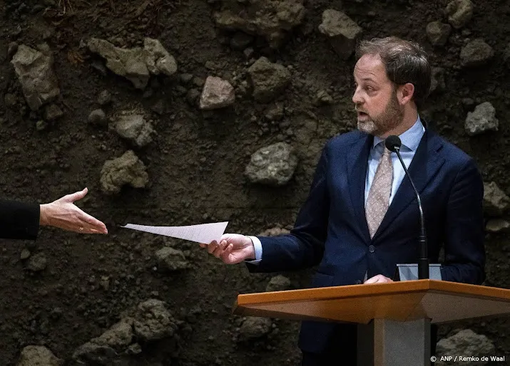 cdaer harry van der molen verlaat tweede kamer om gezondheid