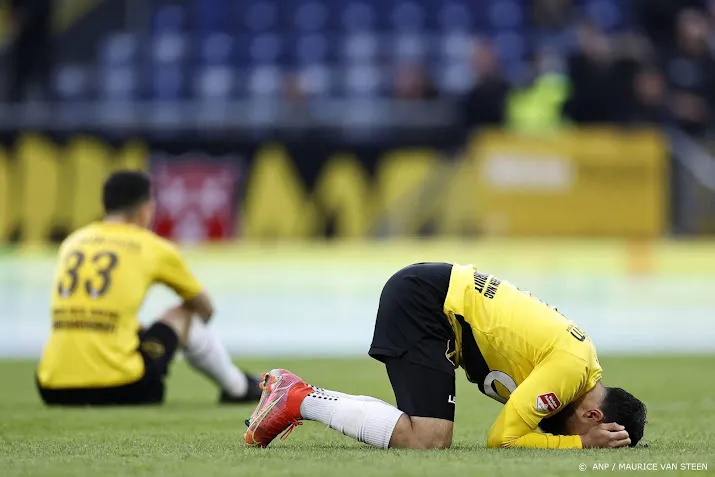 cel en taakstraffen geeist tegen relschoppers bij nac stadion