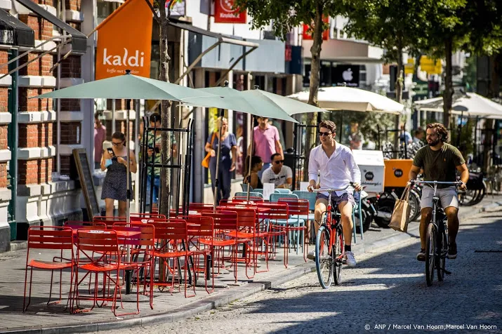centra maastricht en zwolle hardst getroffen door coronacrisis