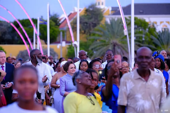 ceremonie eerherstel curacaose held tula woensdagavond voortgezet