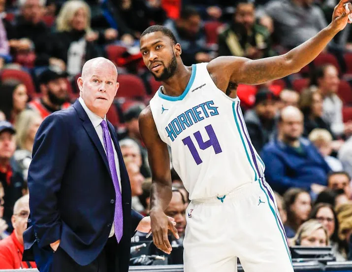charlotte hornets verrassen warriors