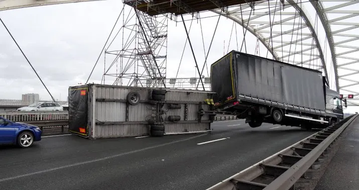 chauffeurs moesten rijden tijdens storm