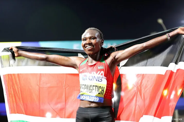 chepngetich wint wk goud in nachtelijke hitte