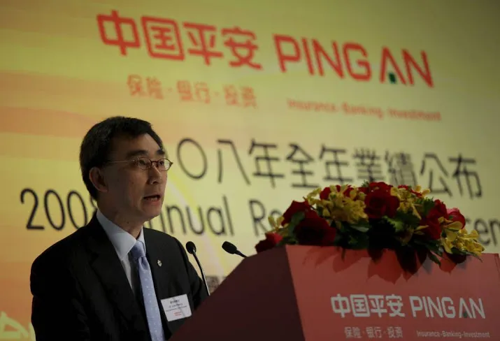 china grijpt weer in bij verzekeraars