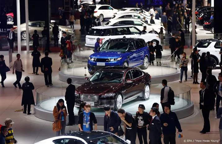 chinese autoverkopen ingestort in februari