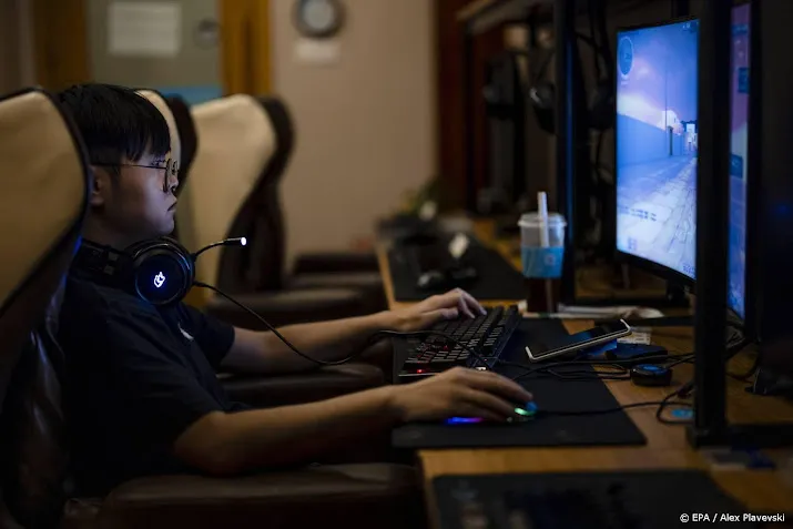 chinese gamebedrijven moeten seks en geweld uit spellen weren