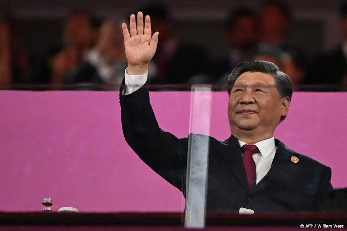 chinese president xi jinping opent omvangrijke aziatische spelen