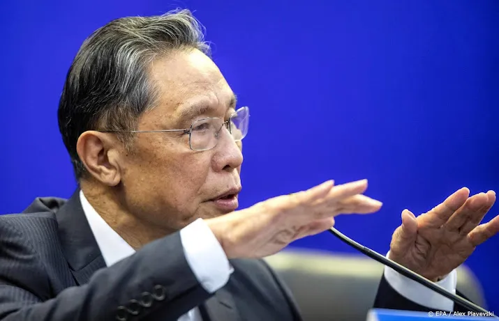 chinese topadviseur risicos omicron vergelijkbaar met griep