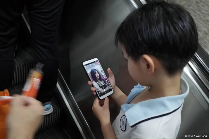 chinese video app wil naar wall street