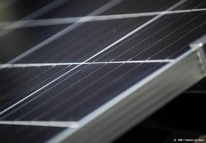 chinese zonnepanelen vast bij amerikaanse douane door nieuwe wet