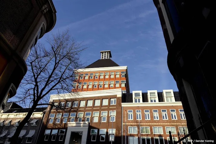 christenunie friesland vervangt beide statenleden