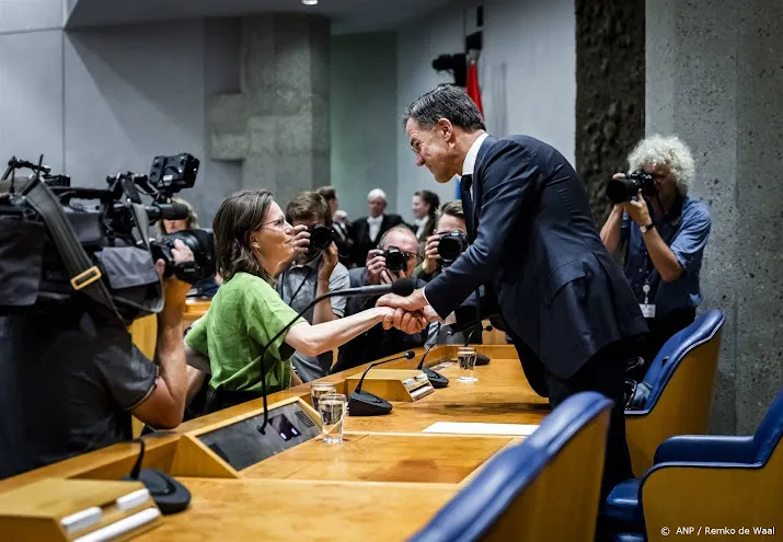 christenunie leider bikker sterk dat rutte zelf een punt zet