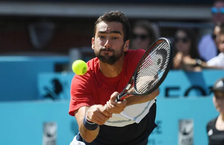 cilic verslaat djokovic en wint op queens
