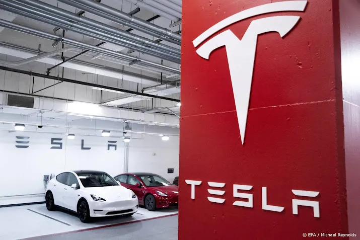 cnbc tesla bouwt in china autos met minder chips door tekorten