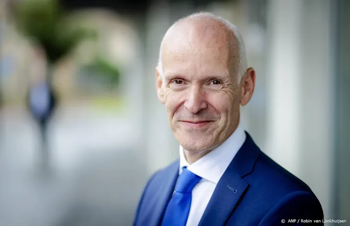 cnv coronacrisis hakt er bij veel werkenden stevig in