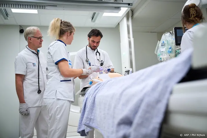 cnv juridische procedure om covidregeling zorgmedewerkers