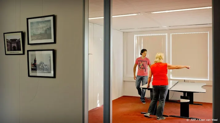 cnv meer aandacht nodig voor vrouwen in overgang bij werkgevers
