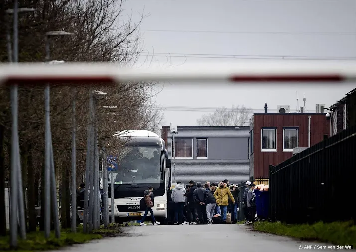 coa denkt maximumaantal asielzoekers ter apel op tijd te halen