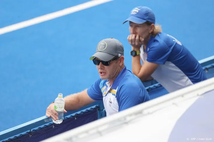 coach marijne mist brons met hockeysters india