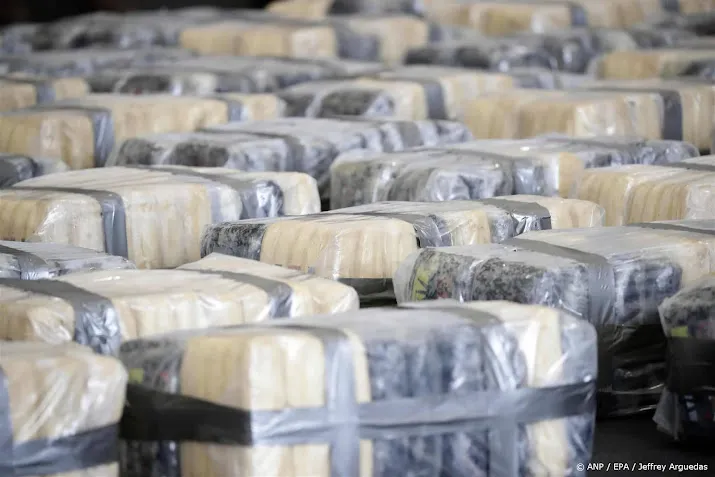 cocainevangst van 543 kilo in container met schroot
