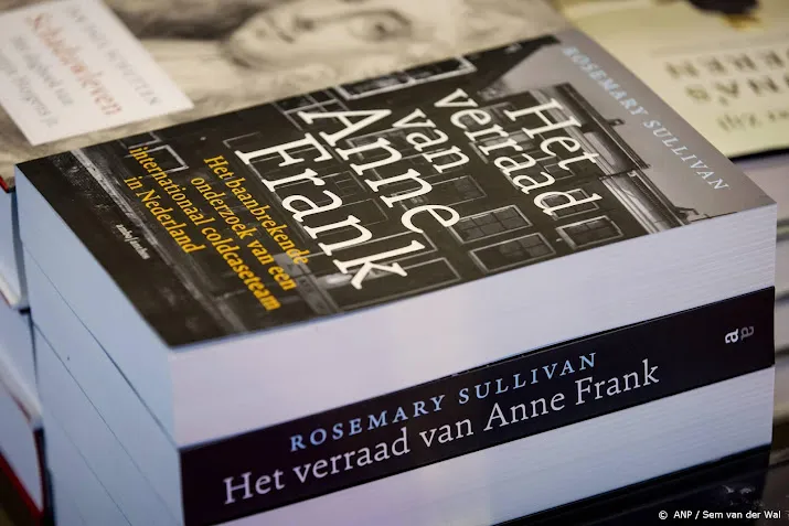 coldcaseteam anne frank staat vierkant achter onderzoek