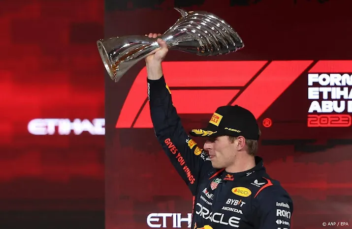 collega coureurs kiezen verstappen weer tot beste formule 1 rijder