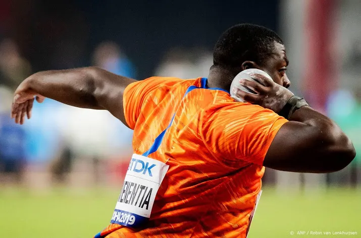 comenentia slingert kogel naar nederlandse titel