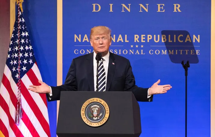 commentator fox news boos weg