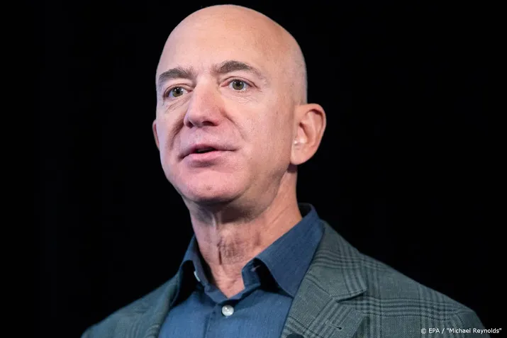 congresleden willen amazon topman bezos onder ede horen