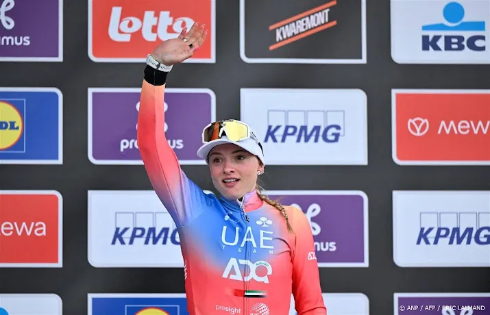 consonni sprint naar ritzege in giro ditalia