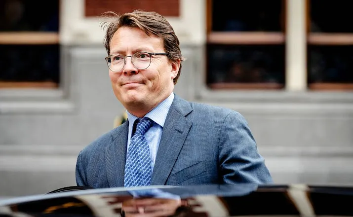 constantijn mist ambitie bij start upbeleid