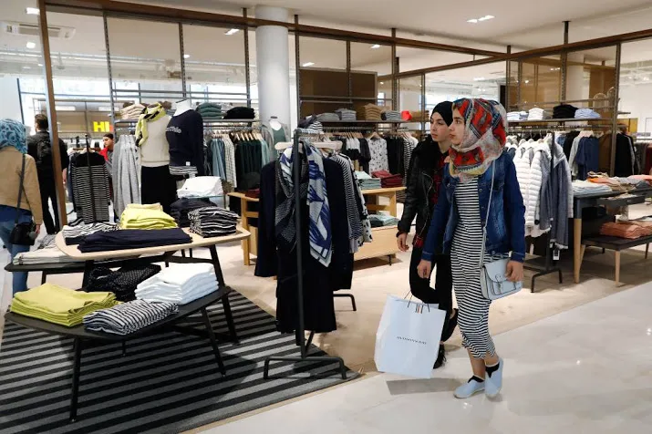 consument iets minder positief