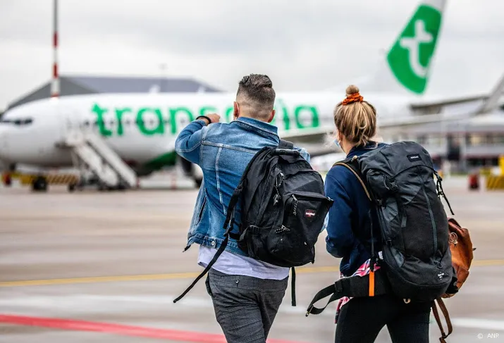 consumentenbond noemt transavia minst flexibele vliegmaatschappij