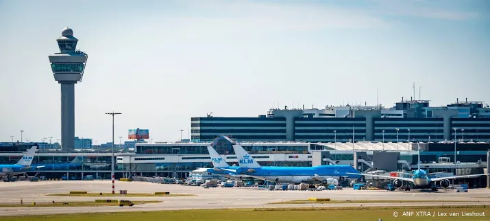 contract bouwers voor opdracht schiphol