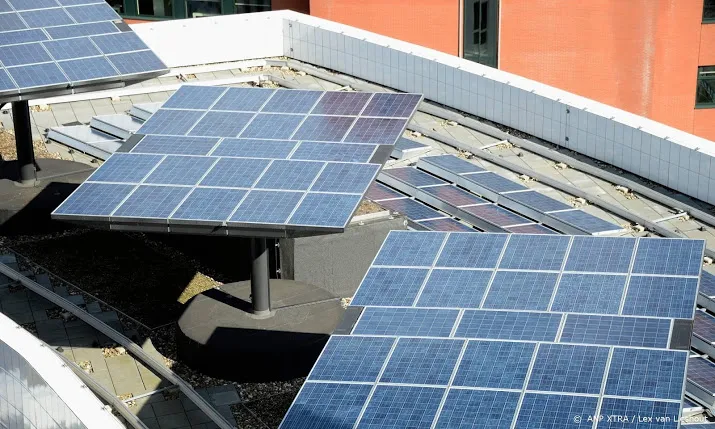 coolblue begint met verkoop zonnepanelen