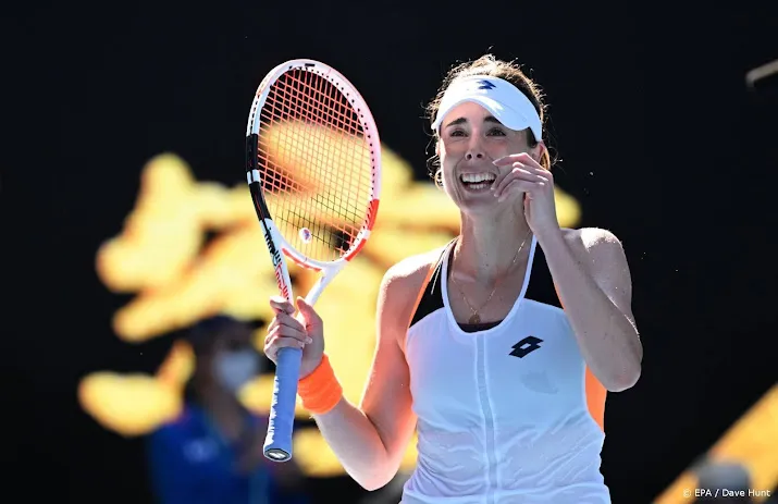 cornet schakelt halep uit op australian open