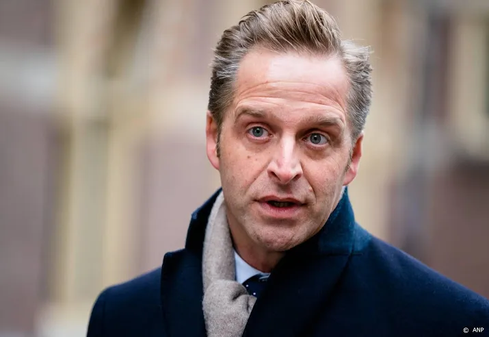 coronaminister de jonge naarstig op zoek naar opvolger bruins