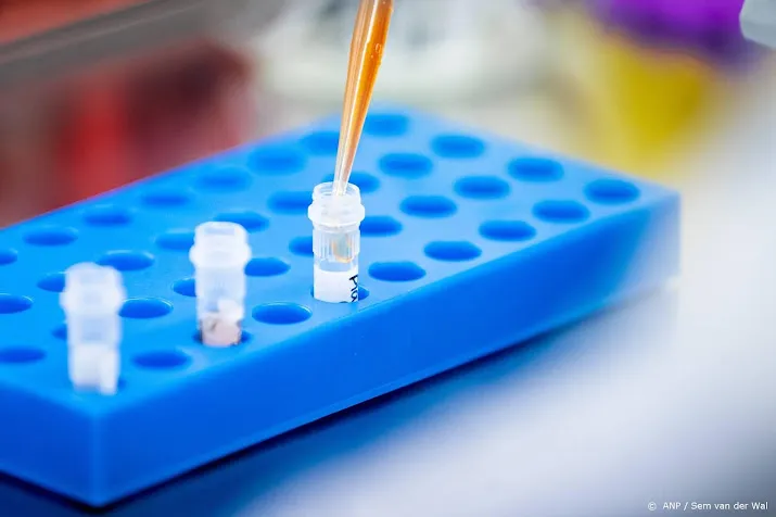 coronavariant omicron vermoedelijk ook in nederland