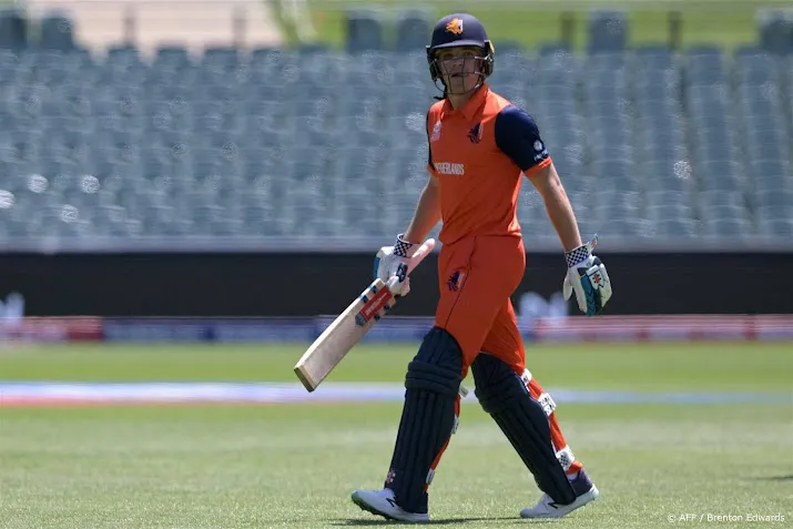 cricketers behalen ticket voor wk na knappe zege op schotland