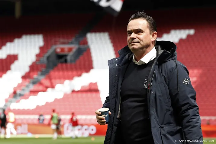 curacao gaat voortzetten shirtsponsoring ajax intern analyseren