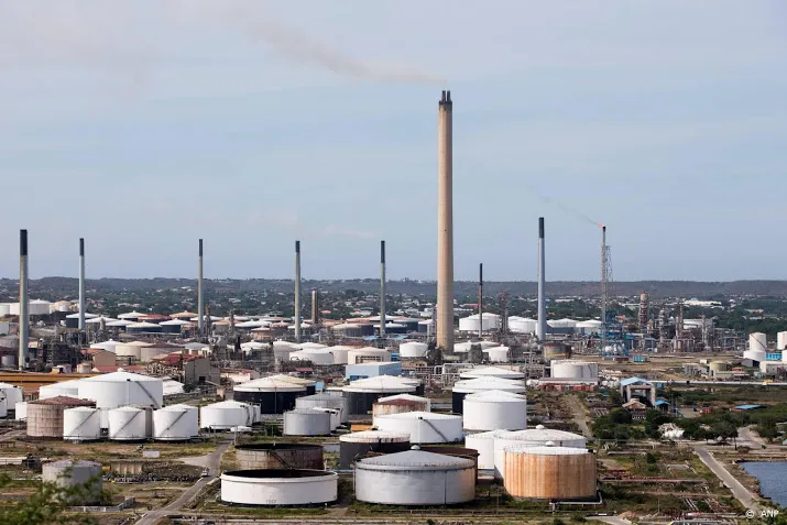 curacao klesch group neemt raffinaderij toch niet over