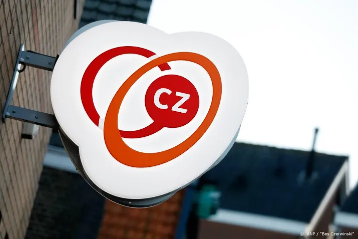 cz topman concentreer coronazorg in een paar ziekenhuizen