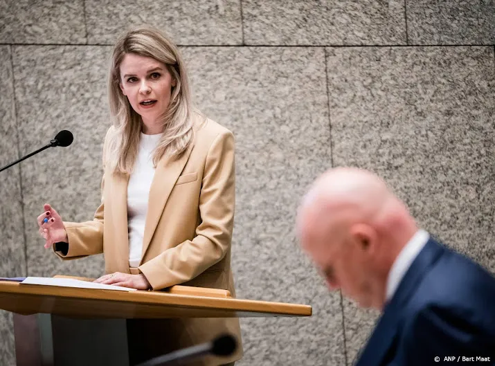 d66 wil opheldering over geheime onderzoeken bij moskeeen