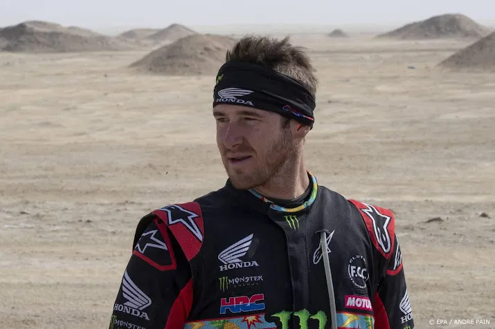dakar rally raakt met brabec opnieuw oud winnaar kwijt na ongeval