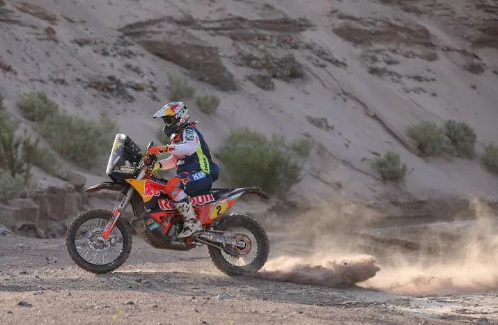 dakar schrapt etappe voor motoren en quads