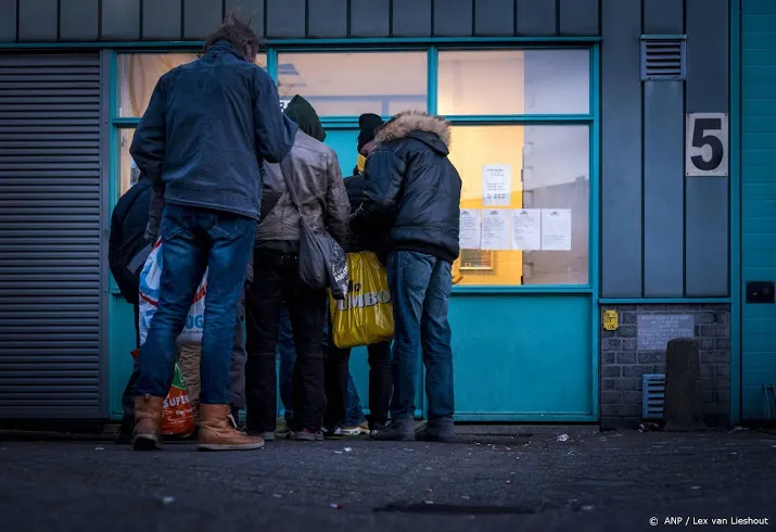 daklozenopvang amsterdam ook zondag overdag open