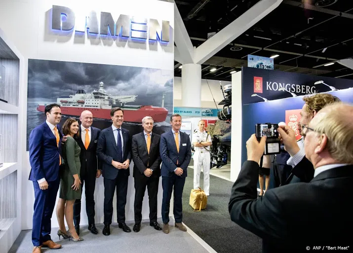 damen mag nieuw bevoorradingsschip van marine bouwen